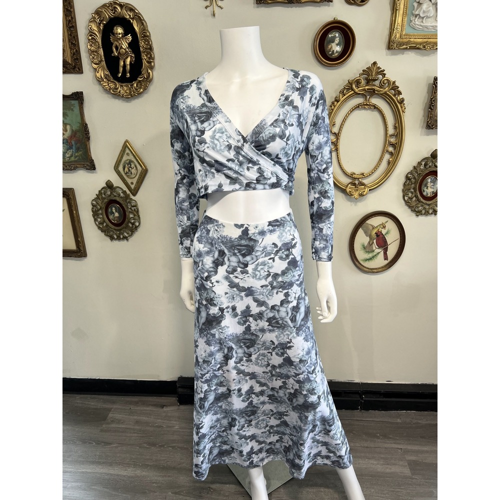 Cheryl Creations Vintage Grey & White Cherub Floral Matching Set Size S